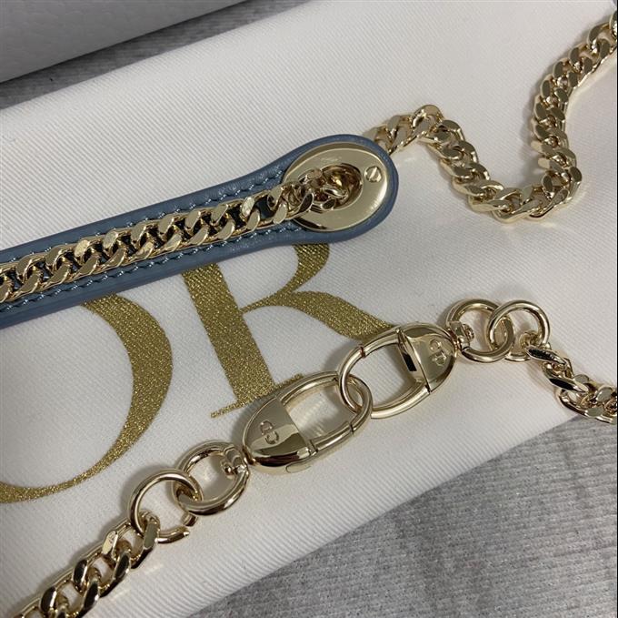 2025228Y700P205627246