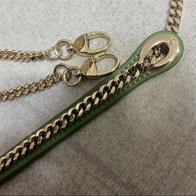 2025228Y700P205627814