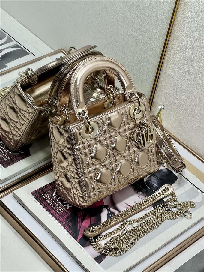 2025228Y700P212512707