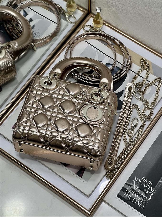 2025228Y700P212512755