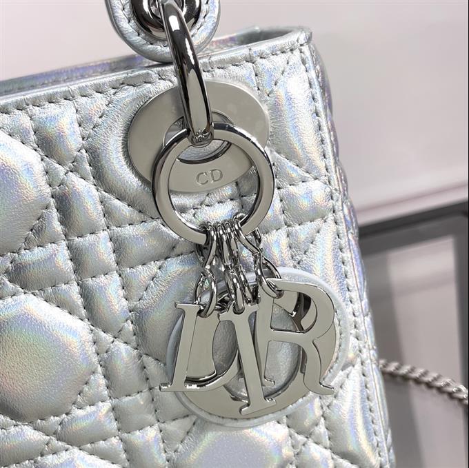 2025228Y700P212526714