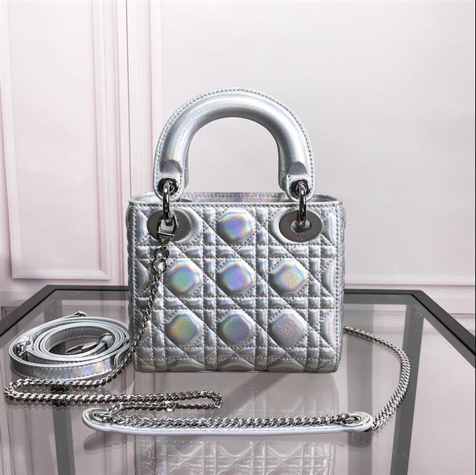 2025228Y700P212526776