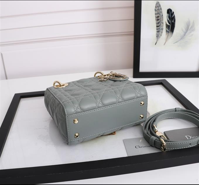 2025228Y700P22130955