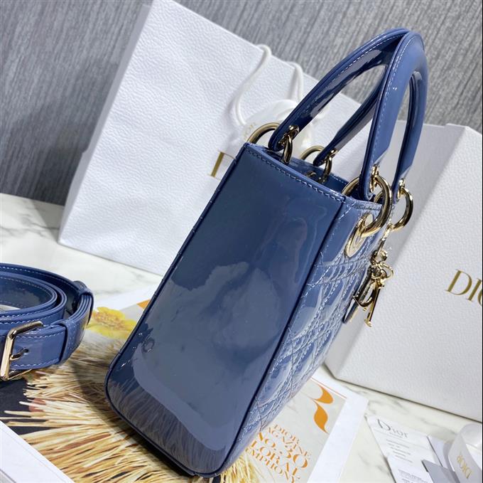 2025228Y1200P211545294