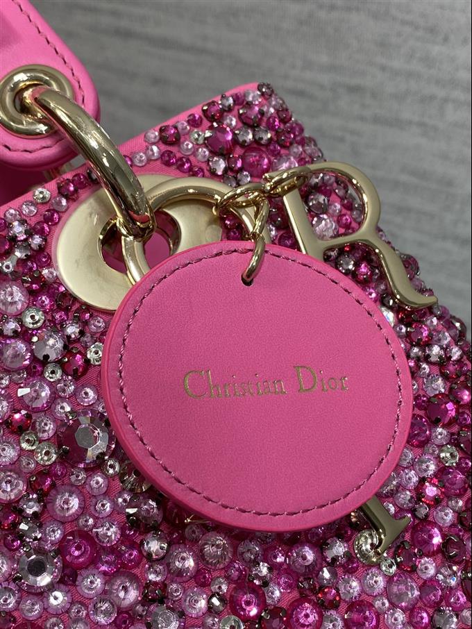 2025228Y1880P211546800