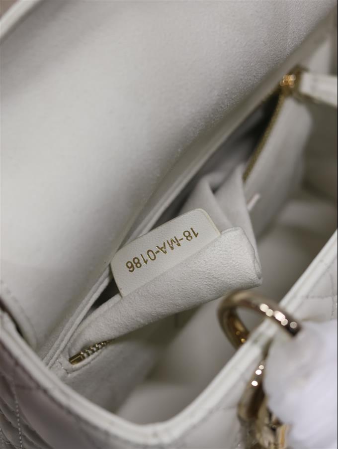 2025228Y650P211542982