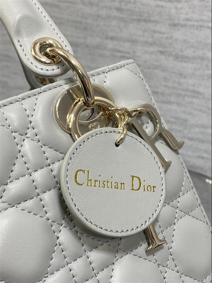 2025228Y650P21154360