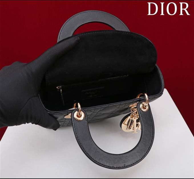 2025228Y650P211548650