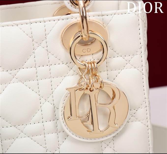 2025228Y650P211548807