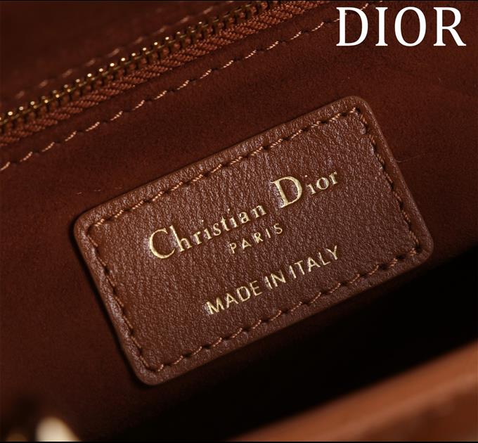 2025228Y650P211548962