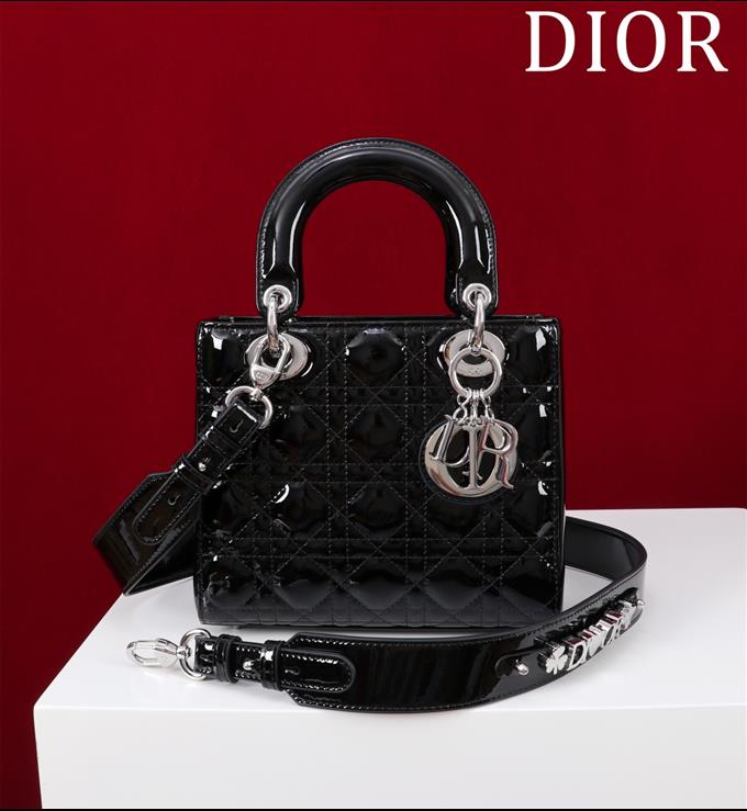 2025228Y650P211550400