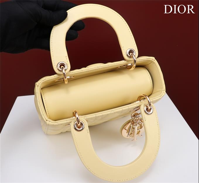 2025228Y650P21155055