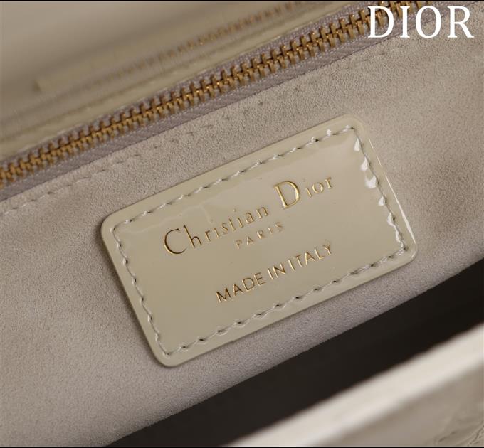 2025228Y650P211550650