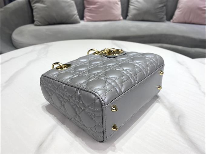 2025228Y650P211552161