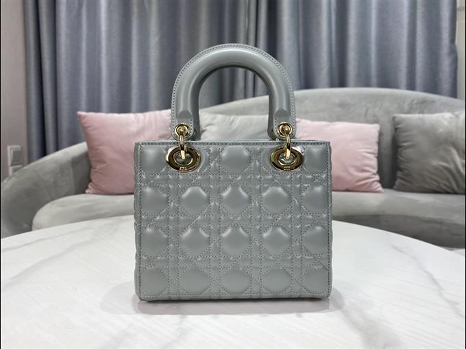 2025228Y650P211552678