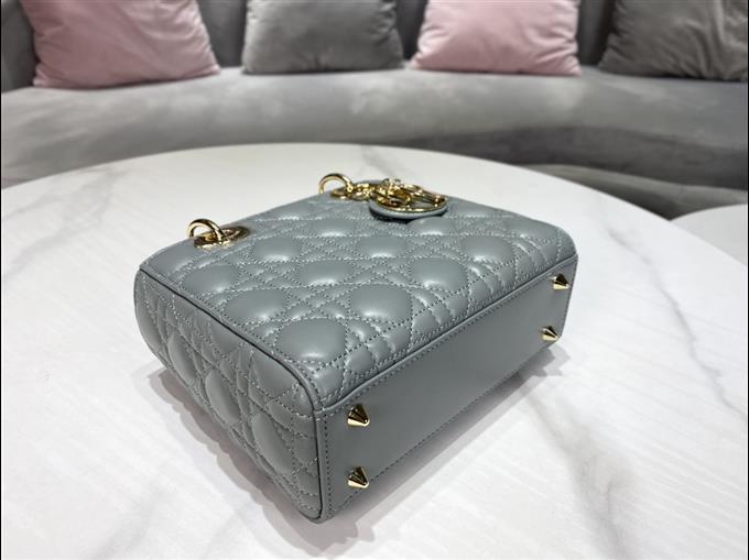 2025228Y650P211552726