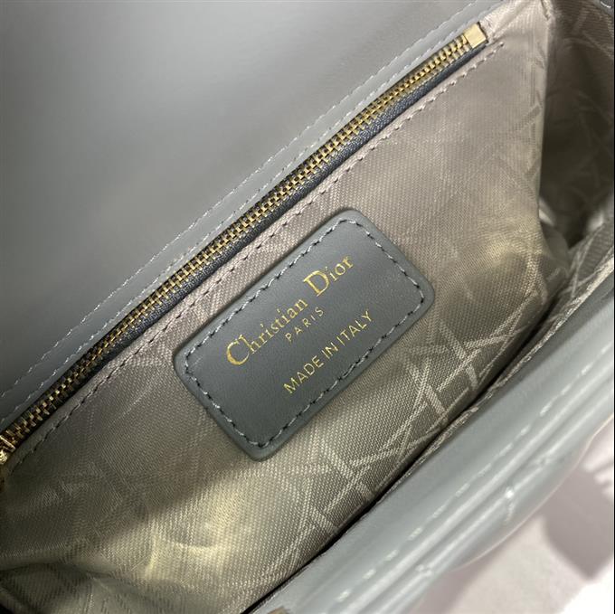 2025228Y650P211552756