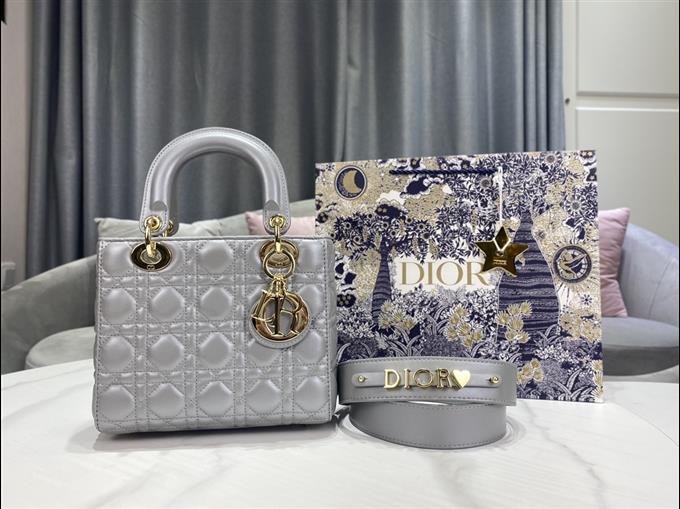 2025228Y650P21155282