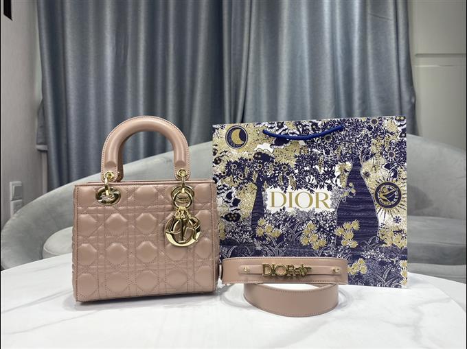 2025228Y650P211552928