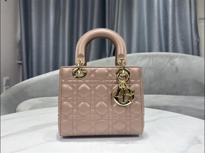 2025228Y650P211552944