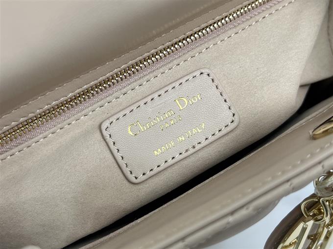 2025228Y650P211553475