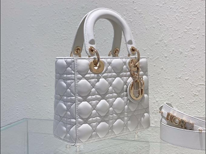 2025228Y650P211554936