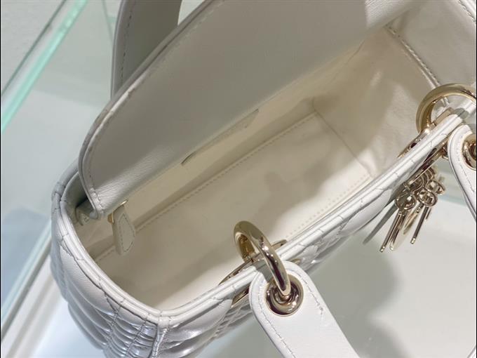 2025228Y650P21155514