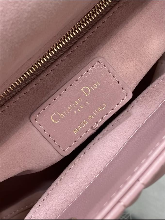 2025228Y650P211555170