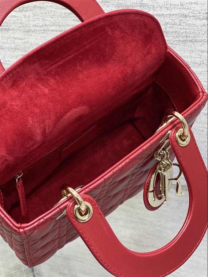 2025228Y650P211555295