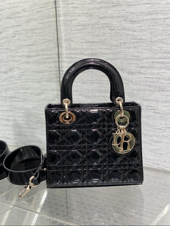 2025228Y650P211556752