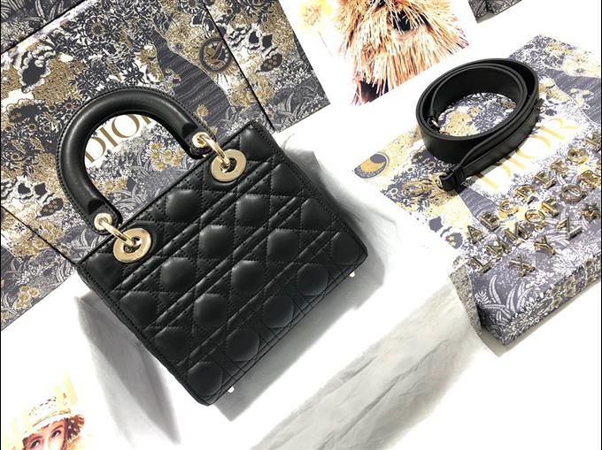 2025228Y650P211557162