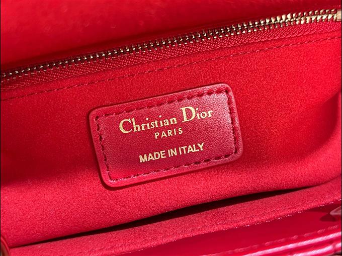 2025228Y650P211558492