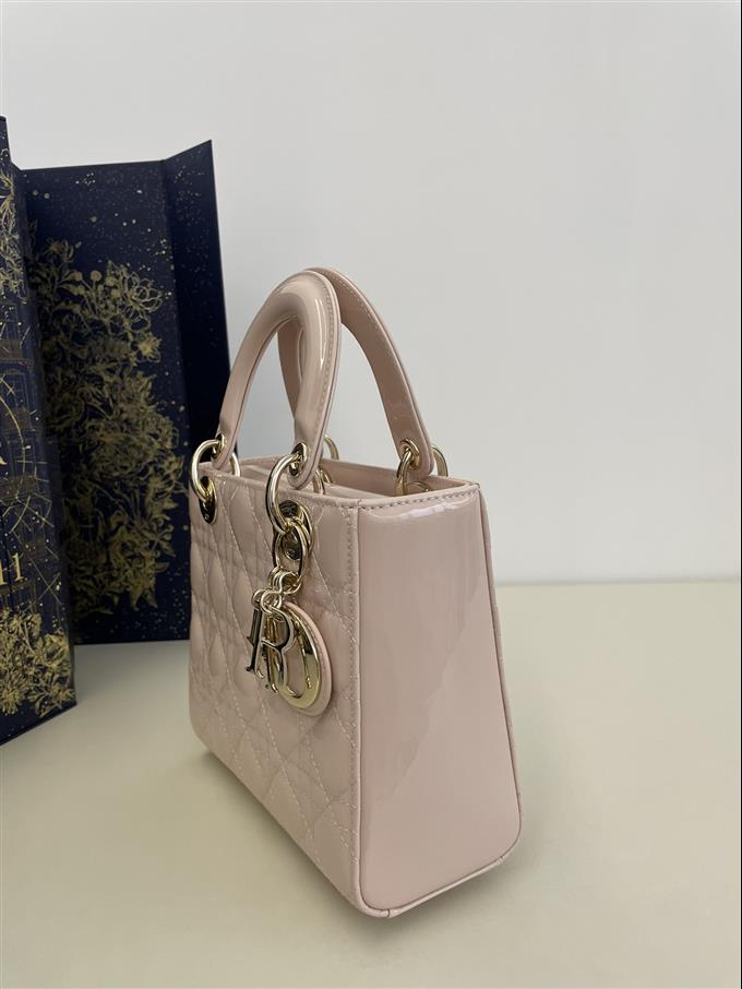 2025228Y650P211559462