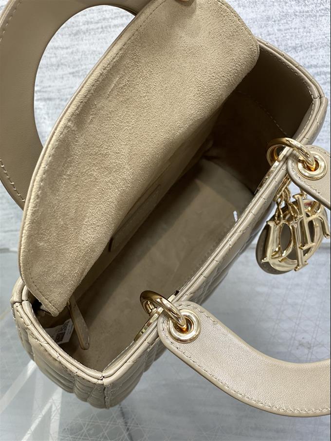 2025228Y650P21160615