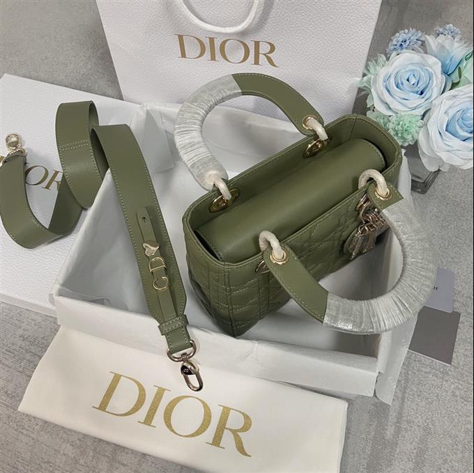 2025228Y650P211716326