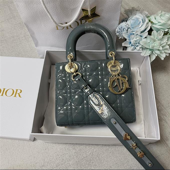 2025228Y650P211717507