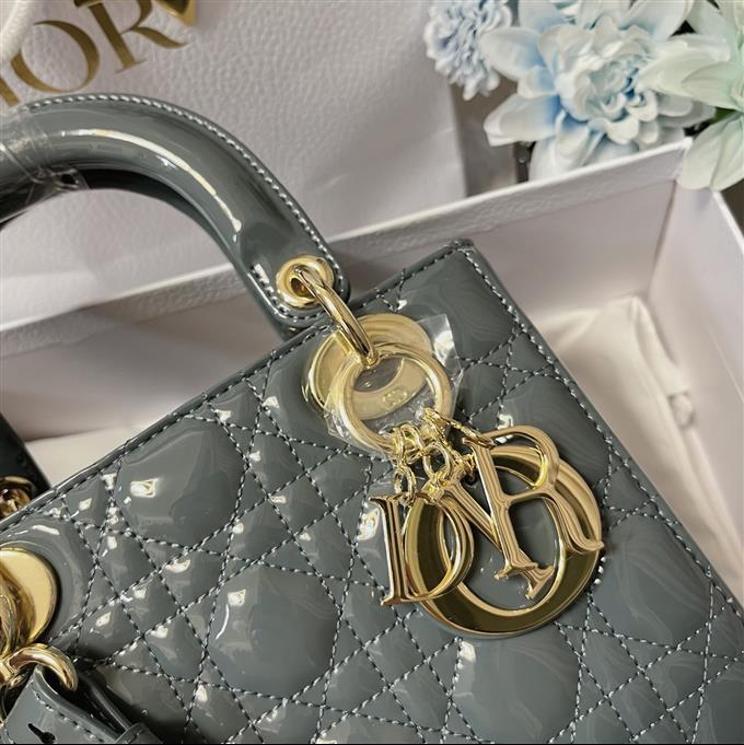 2025228Y650P211717553