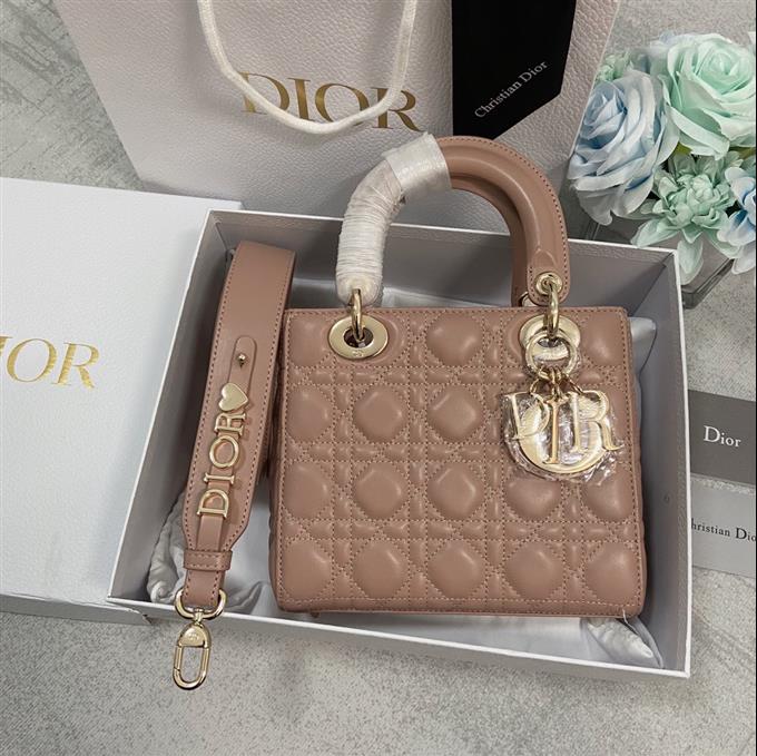 2025228Y650P21171787