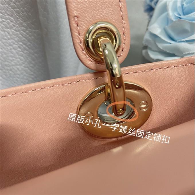 2025228Y650P211718119