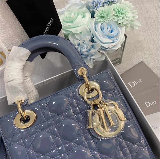 2025228Y650P211718512