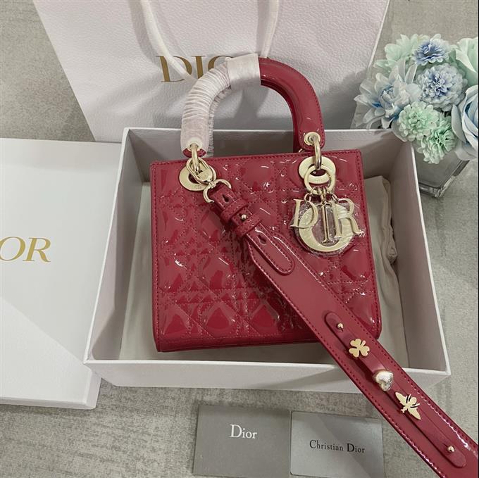 2025228Y650P211718940