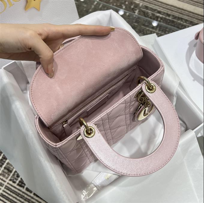 2025228Y650P211722515