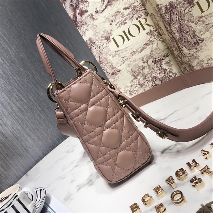 2025228Y680P21162784