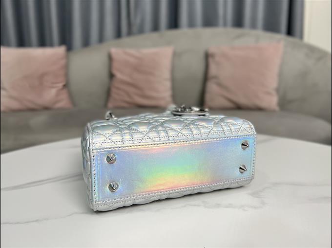 2025228Y700P21167625