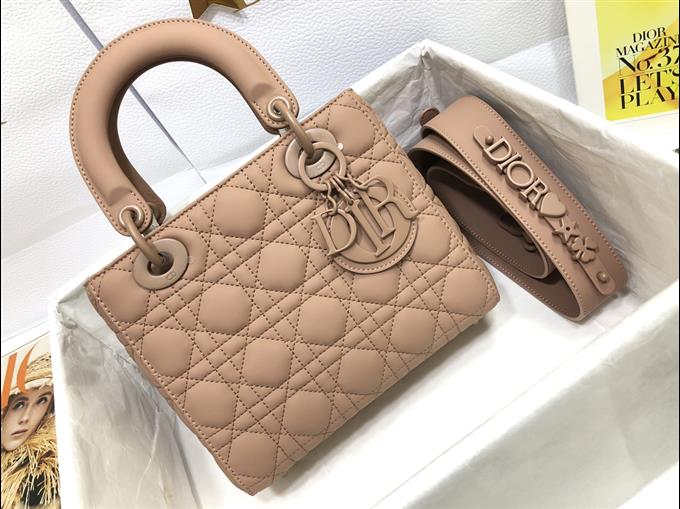 2025228Y700P21168533