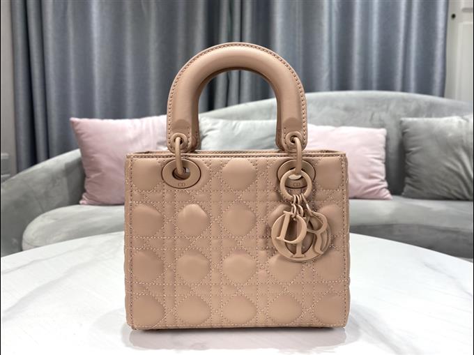 2025228Y700P211723346