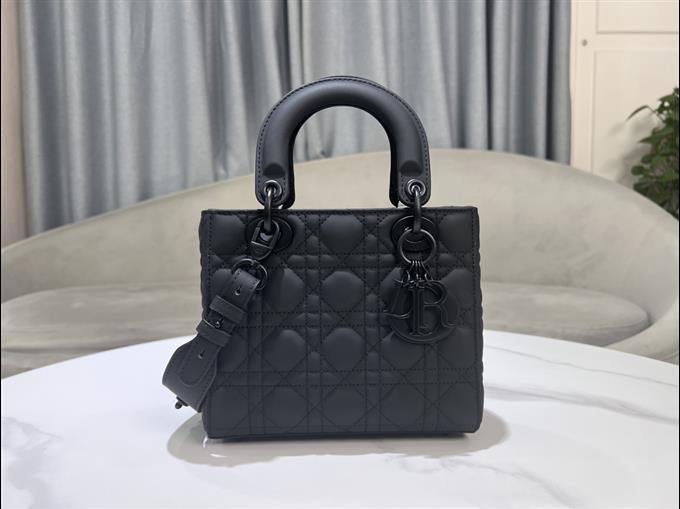 2025228Y700P211723486