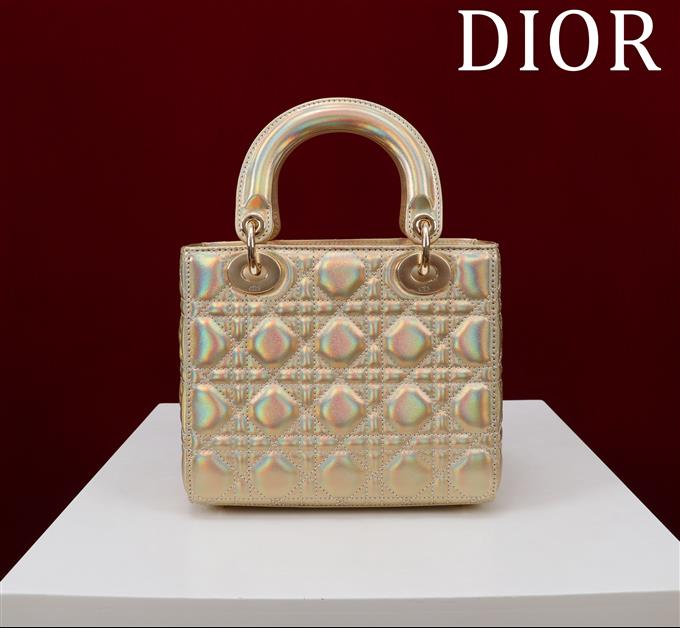 2025228Y750P211613871