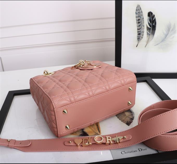 2025228Y750P22250278