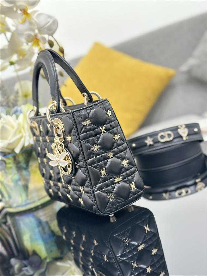 2025228Y920P21161765